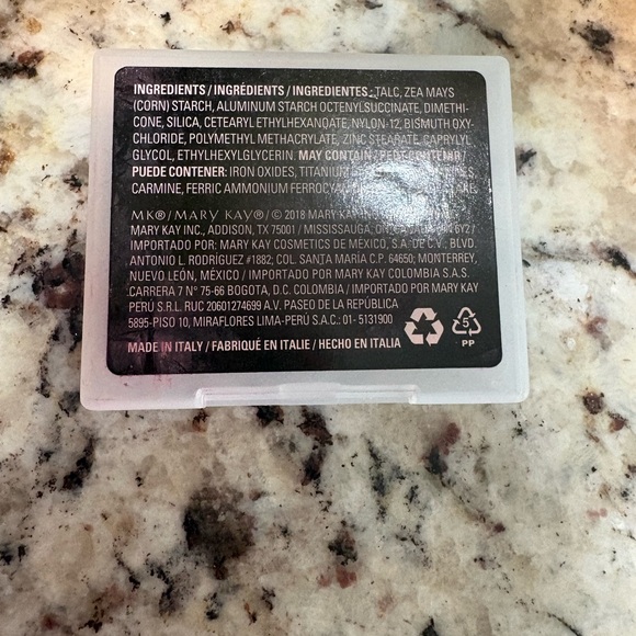 MK Chromafusion Eye Shadow - Biscotti - Picture 3 of 6